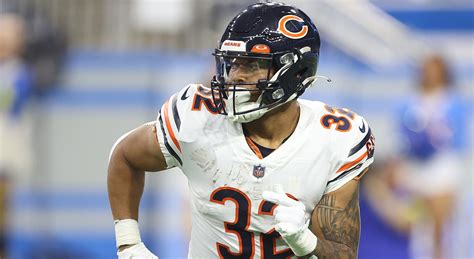 Bears' David Montgomery signing with NFC North rival Lions, report says